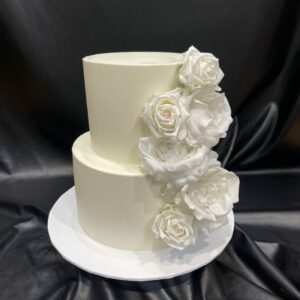 2-tier Smooth Buttercream - Customer to provide Flowers