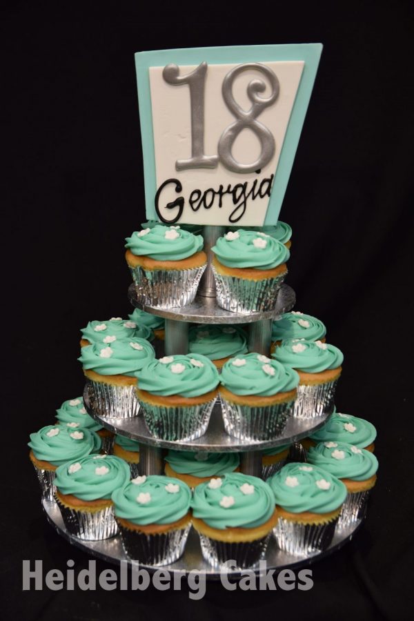 Cup cake birthday 26 Tiffany Blue Heidelberg Cakes