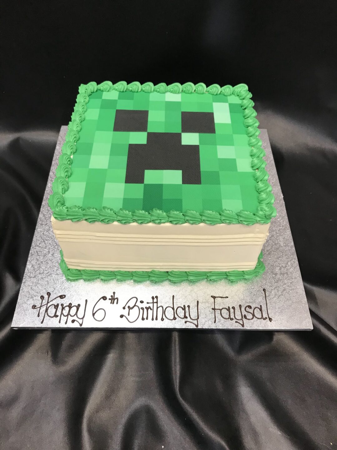 Minecraft Creeper Cake - Sugarlily Cakes