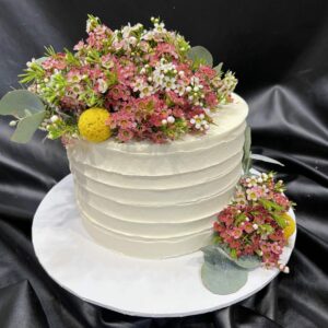 Single Tier Textured BUttercream - Customer to provide flowers