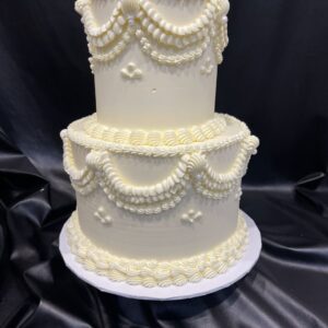2-tier Vintage Buttercream Piping
