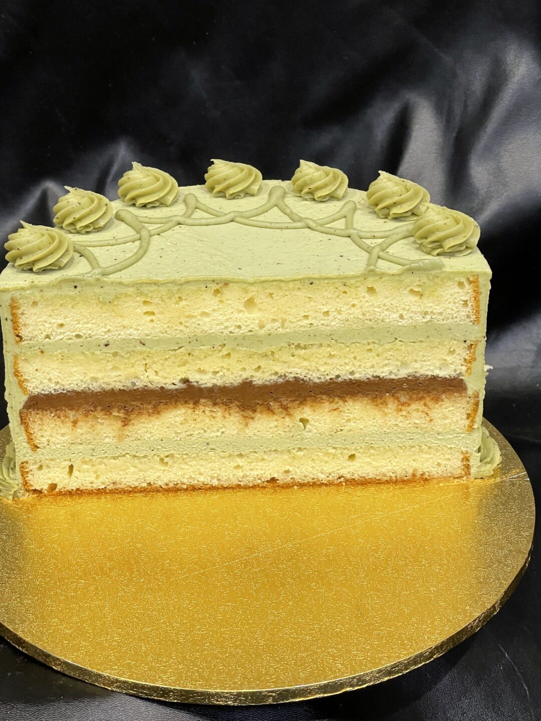 pistachio cut through