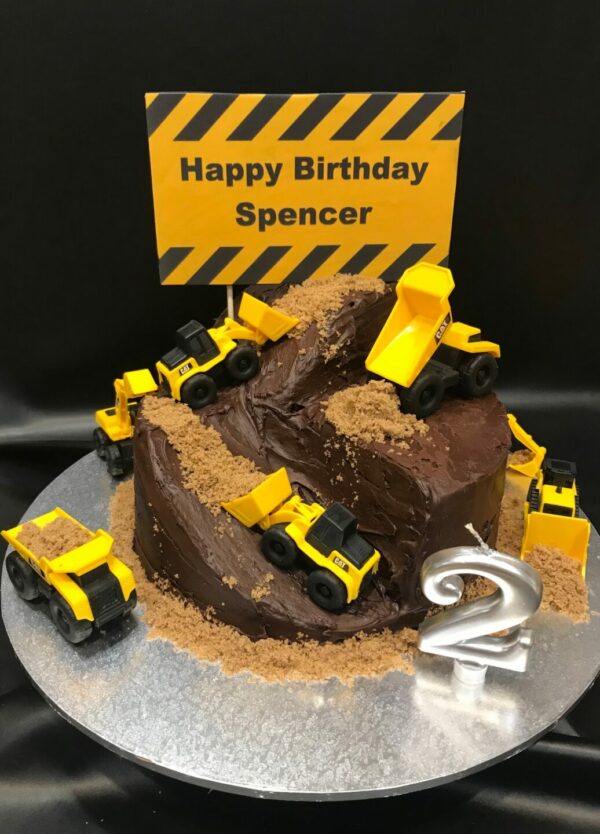 Construction Trucks and Diggers – Heidelberg Cakes